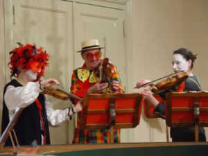 Februar 2009 - Chursächsische Capelle Leipzig: 'Il caro Sassone' Lustiges Konzert mit venezianischen Masken im Händelhaus Halle